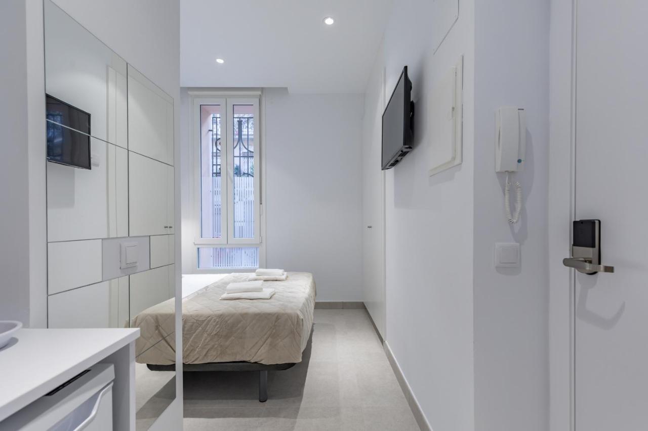 Room Close To City Centre Valencia Kültér fotó