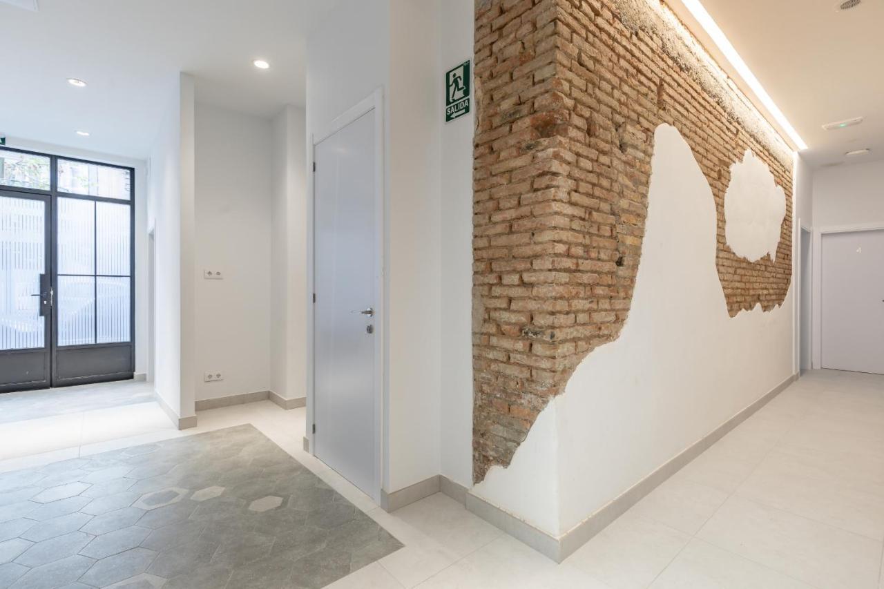 Room Close To City Centre Valencia Kültér fotó